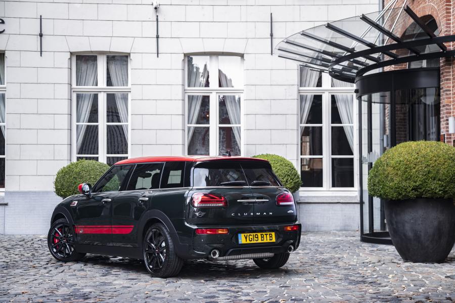  Mini John Cooper Works Clubman (F54) 2019 года  (UK) (фото 7 из 27)